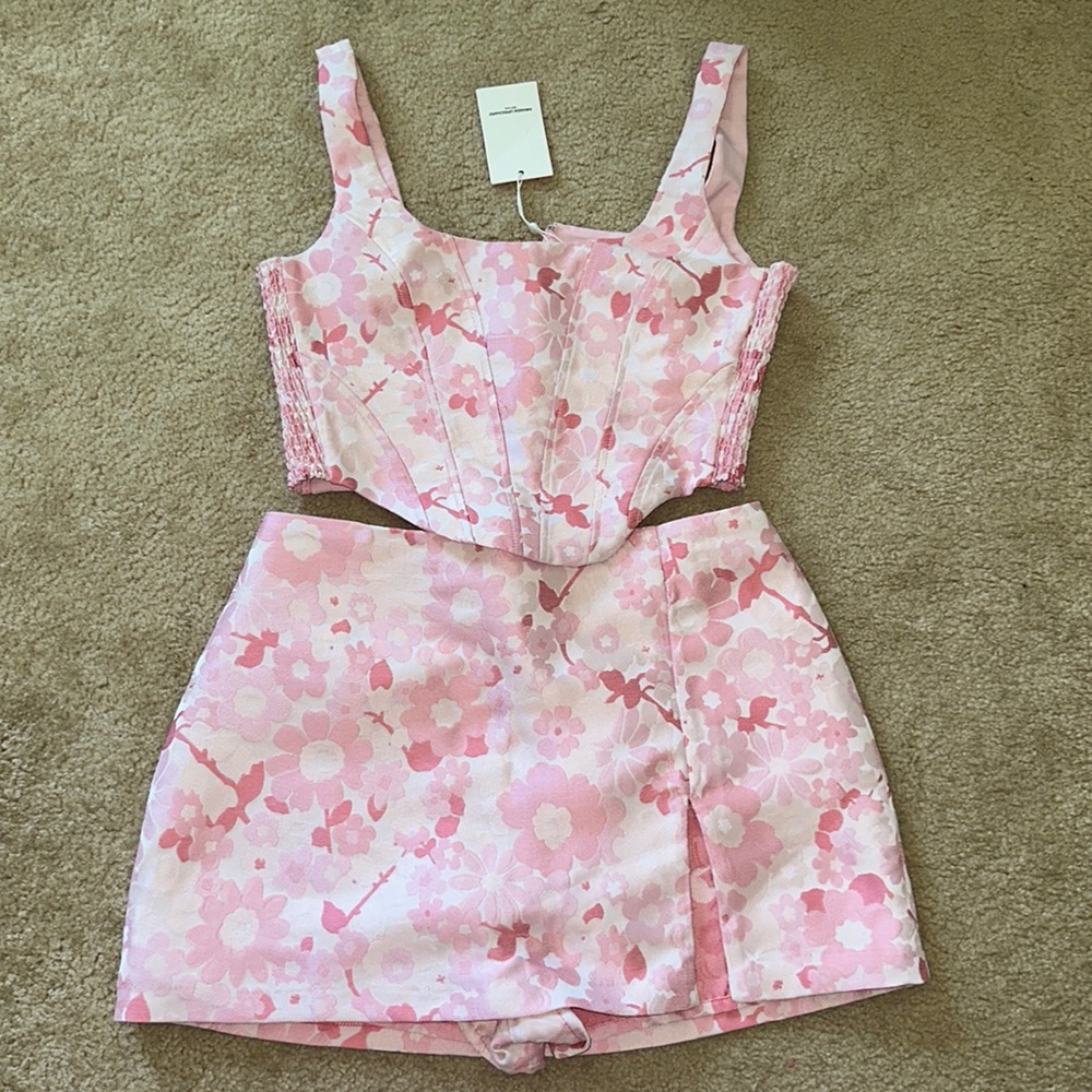 SET Fischer top and dale skirt cherry blossom Amanda uprichard revolve - Picture 2 of 3